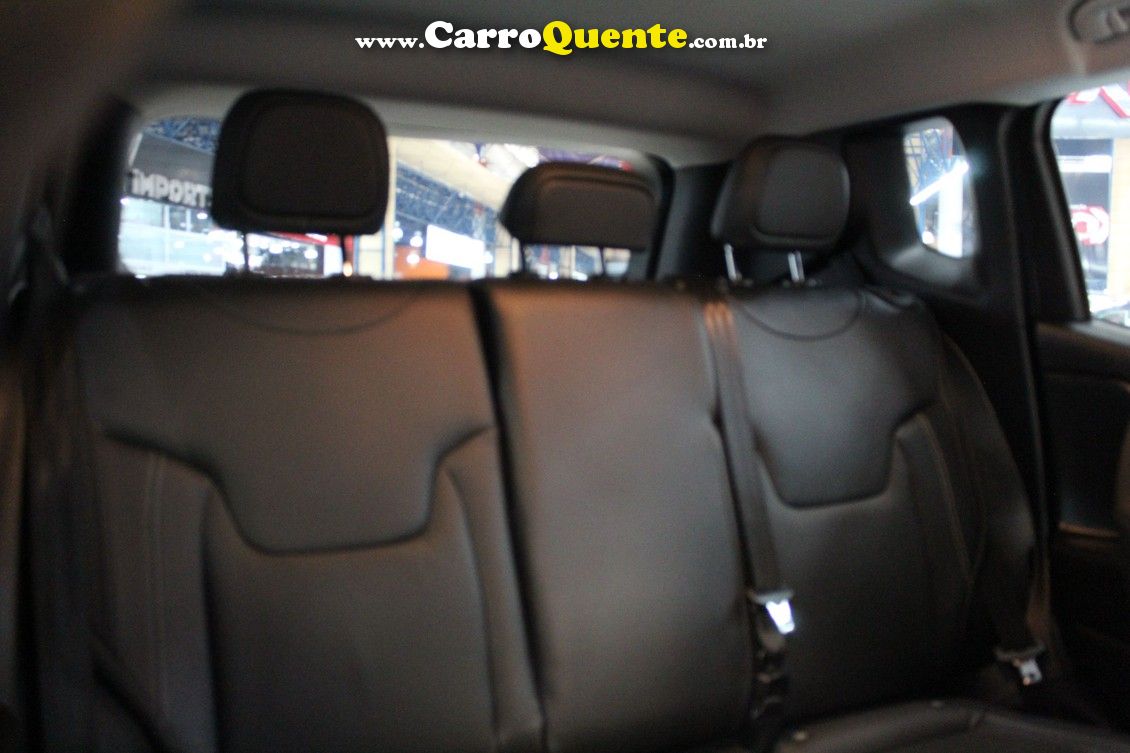 JEEP RENEGADE 1.8 16V LONGITUDE - Loja