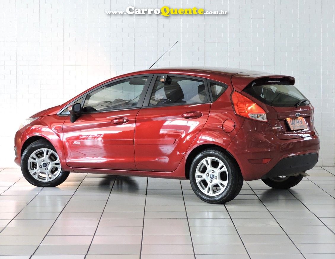 FORD FIESTA 1.6 SE HATCH 16V - Loja