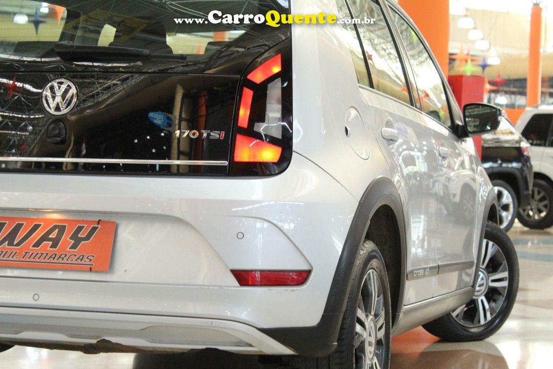 VOLKSWAGEN CROSS UP 1.0 TSI 12V - Loja