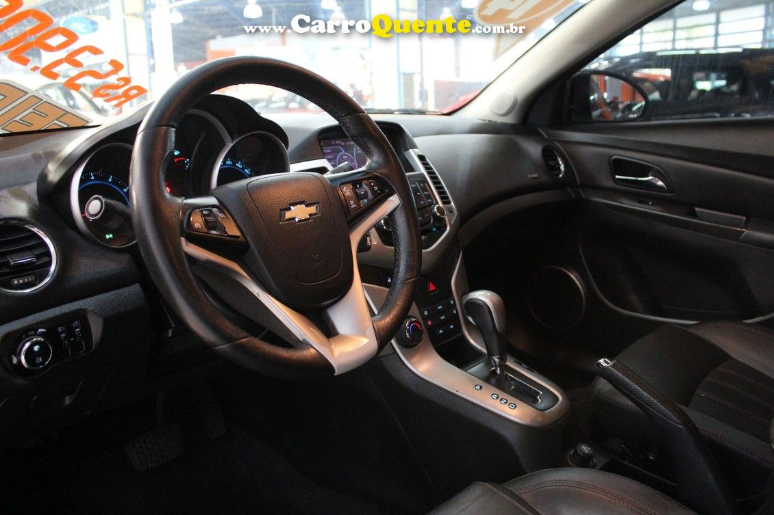 CHEVROLET CRUZE 1.8 LT 16V SEDAN - Loja