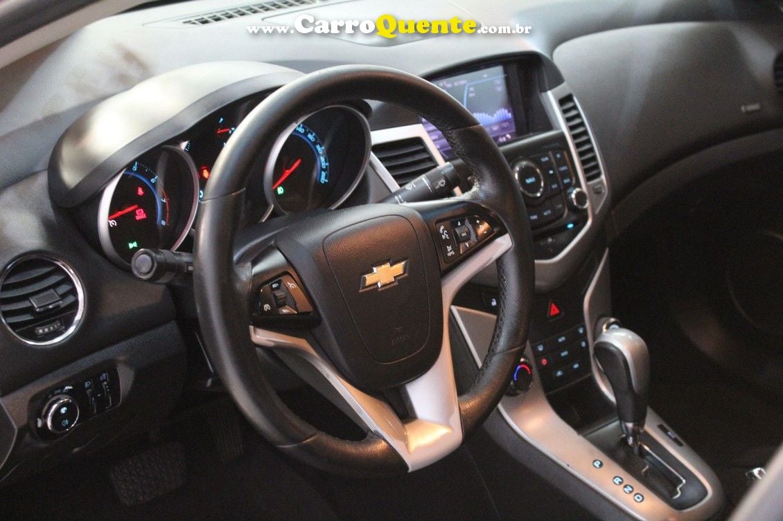 CHEVROLET CRUZE 1.8 LT 16V SEDAN - Loja