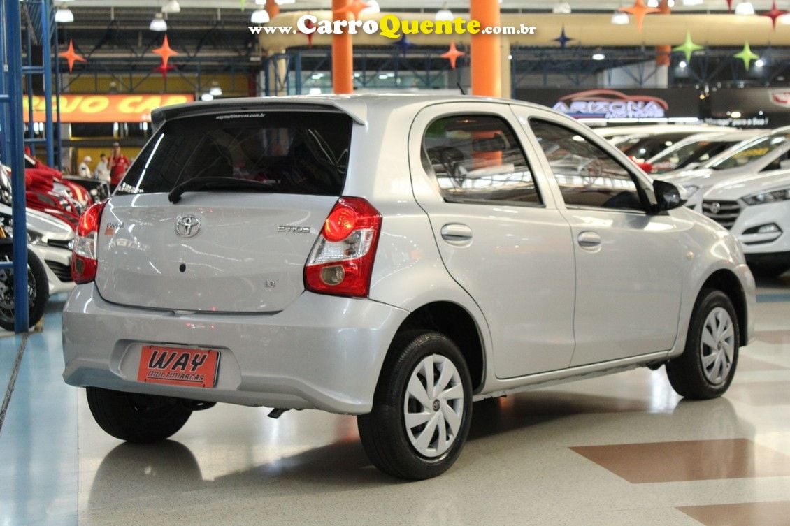 TOYOTA ETIOS 1.3 X 16V - Loja