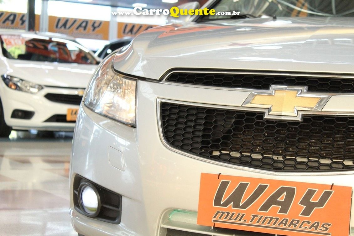 CHEVROLET CRUZE 1.8 LT 16V SEDAN - Loja