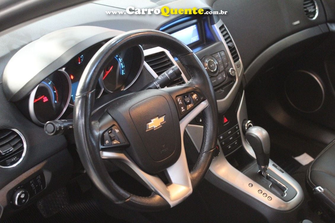 CHEVROLET CRUZE 1.8 LT 16V SEDAN - Loja