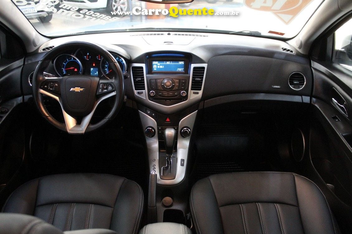 CHEVROLET CRUZE 1.8 LT 16V SEDAN - Loja