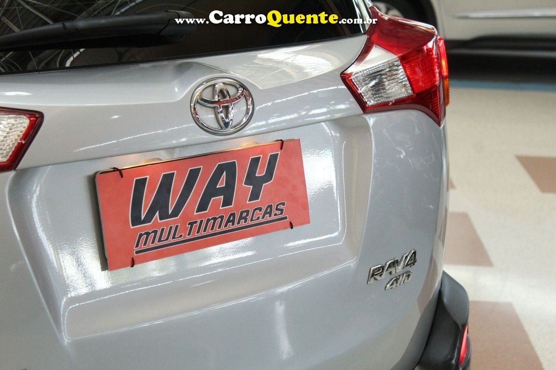 TOYOTA RAV4 2.0 4X4 16V - Loja