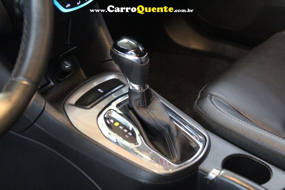 CHEVROLET CRUZE 1.4 TURBO LT 16V - Loja