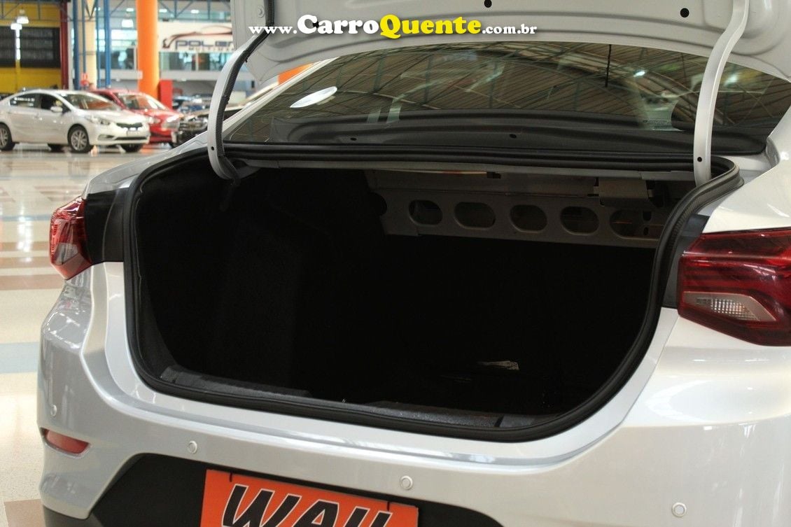 CHEVROLET ONIX 1.0 TURBO PLUS LT - Loja