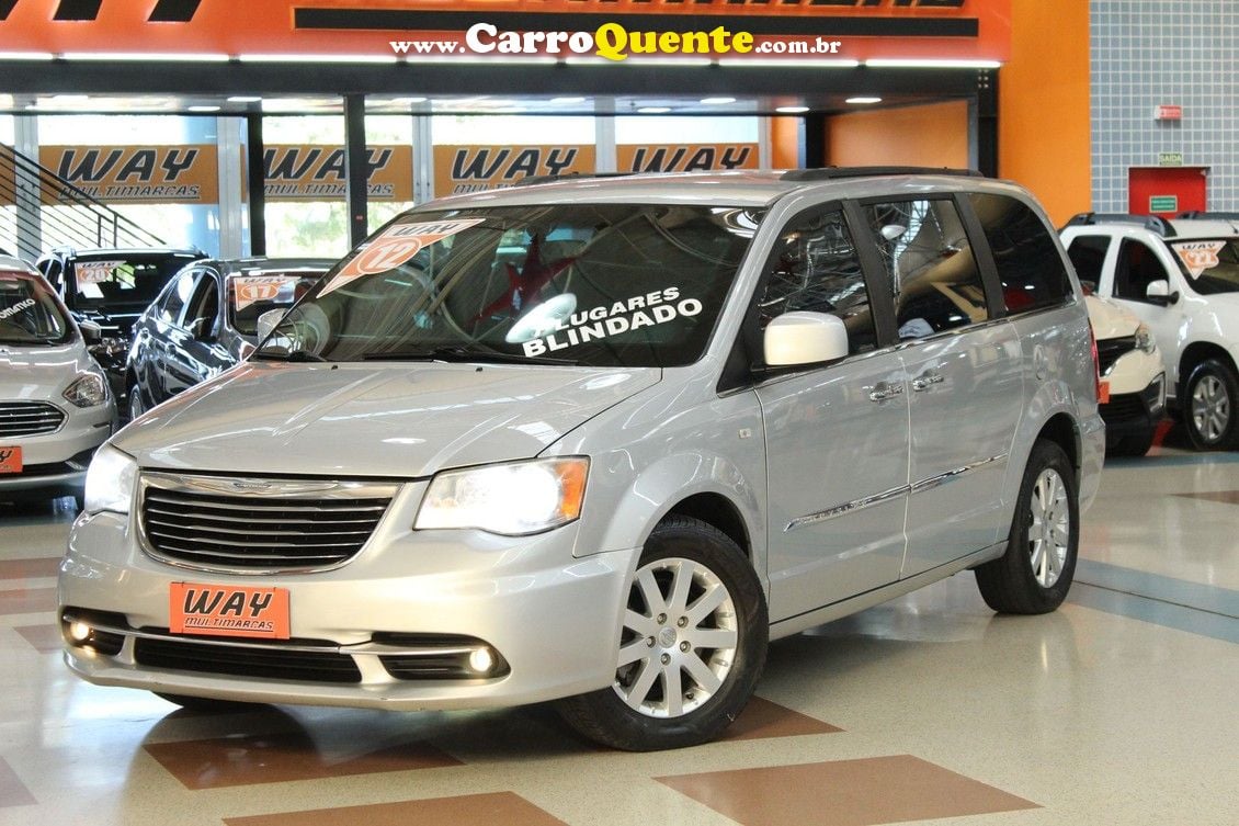 CHRYSLER TOWN & COUNTRY 3.6 TOURING V6 24V - Loja