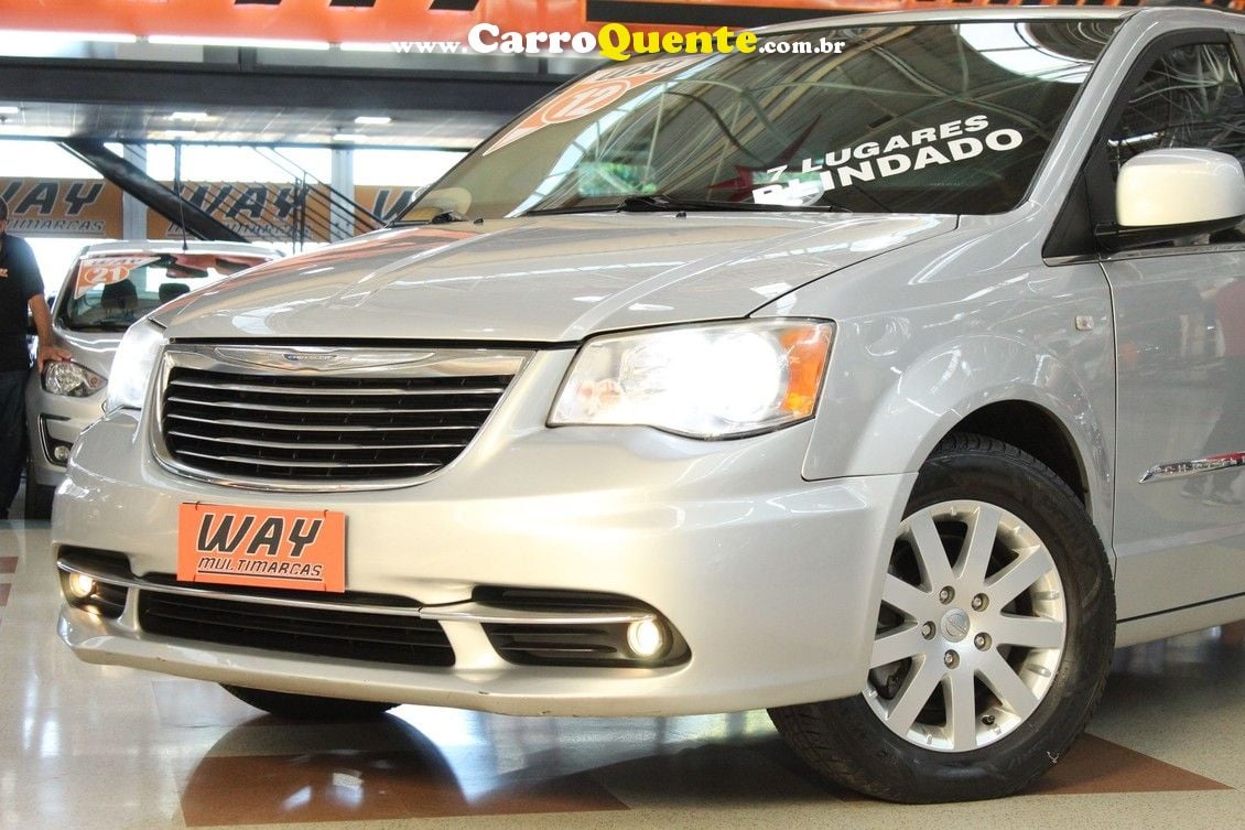 CHRYSLER TOWN & COUNTRY 3.6 TOURING V6 24V - Loja