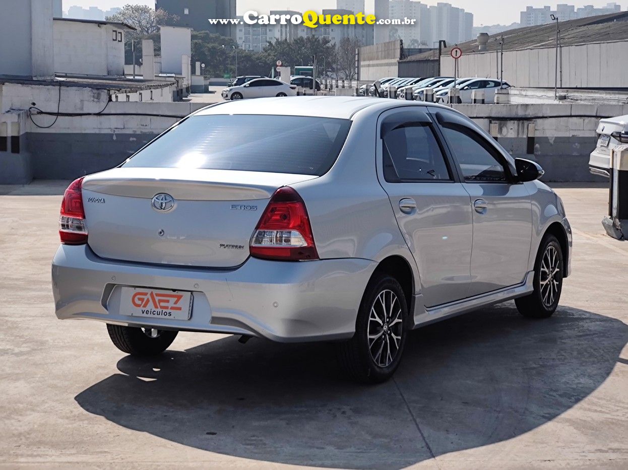 TOYOTA ETIOS 1.5 PLATINUM SEDAN 16V - Loja