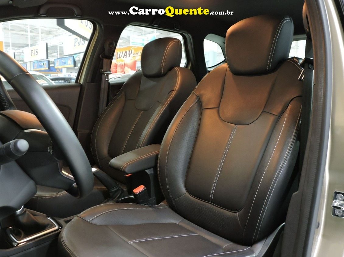 RENAULT CAPTUR 1.3 TCE INTENSE - Loja