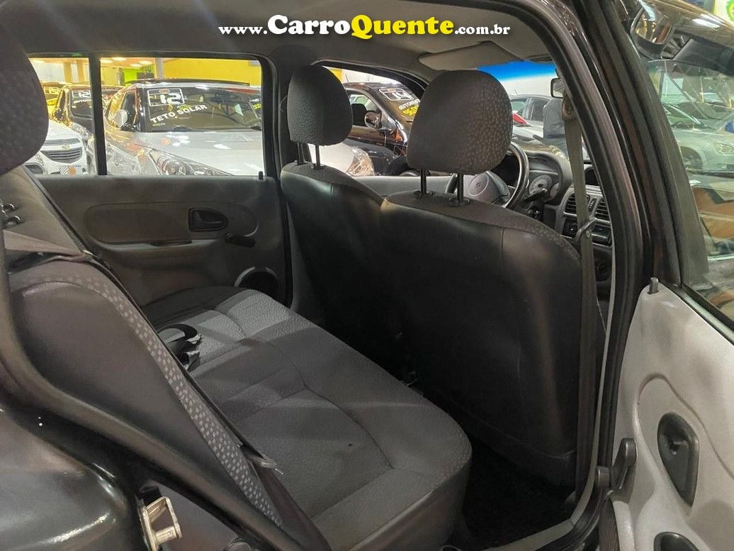 RENAULT CLIO 1.0 CAMPUS 16V - Loja