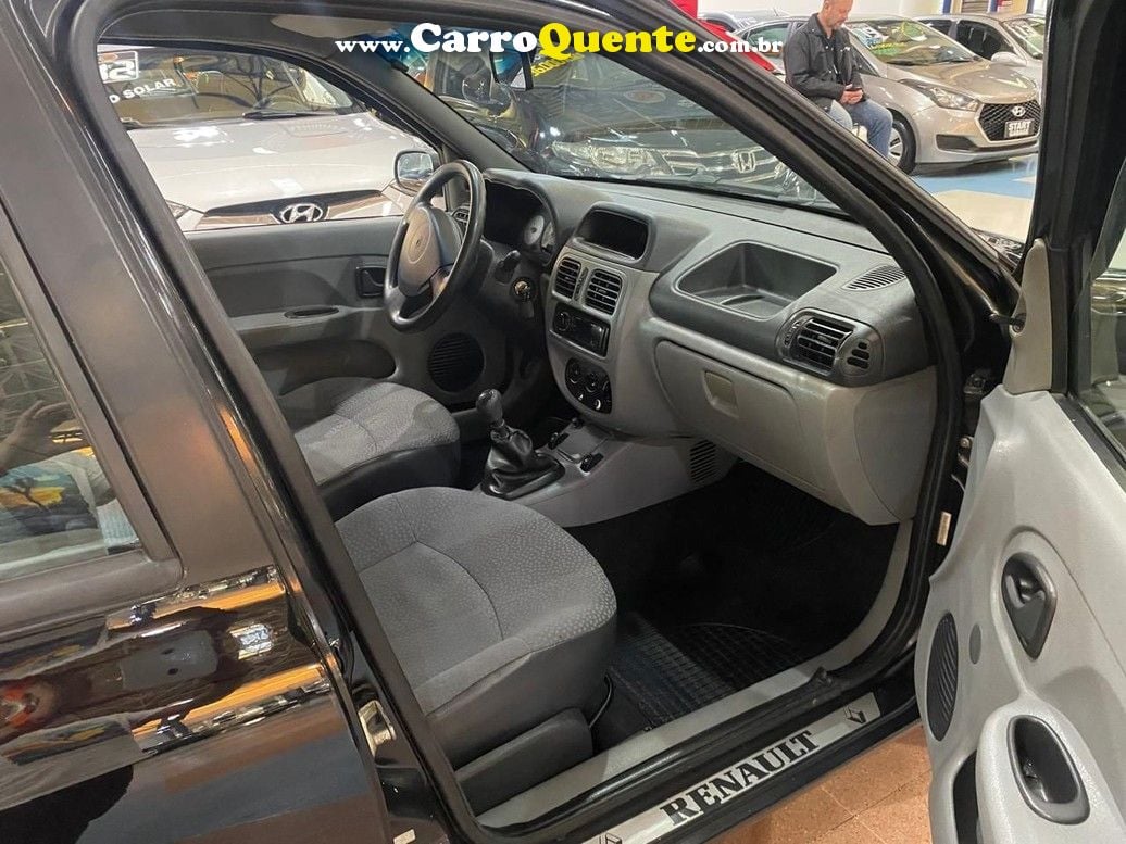 RENAULT CLIO 1.0 CAMPUS 16V - Loja