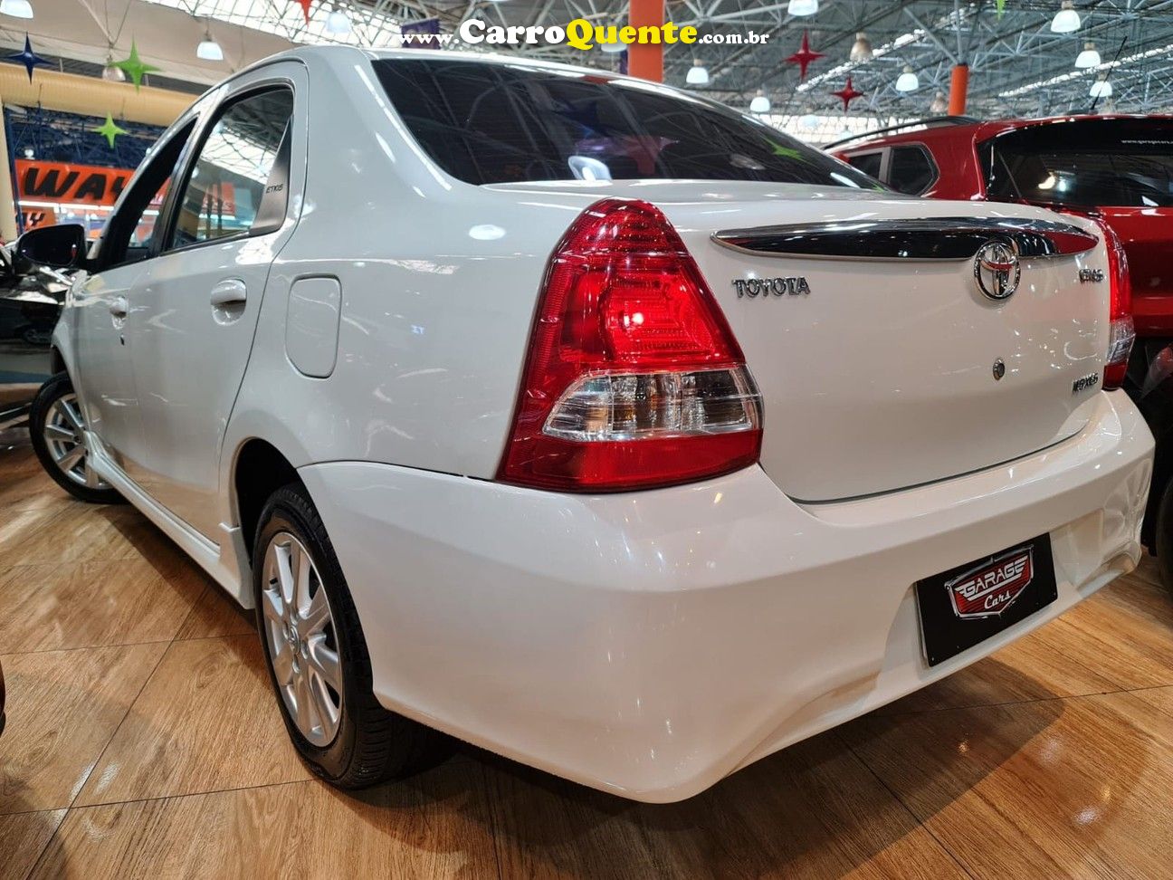 1.5 XLS SEDAN  BRANCO   APENAS 83 MIL KM - Loja