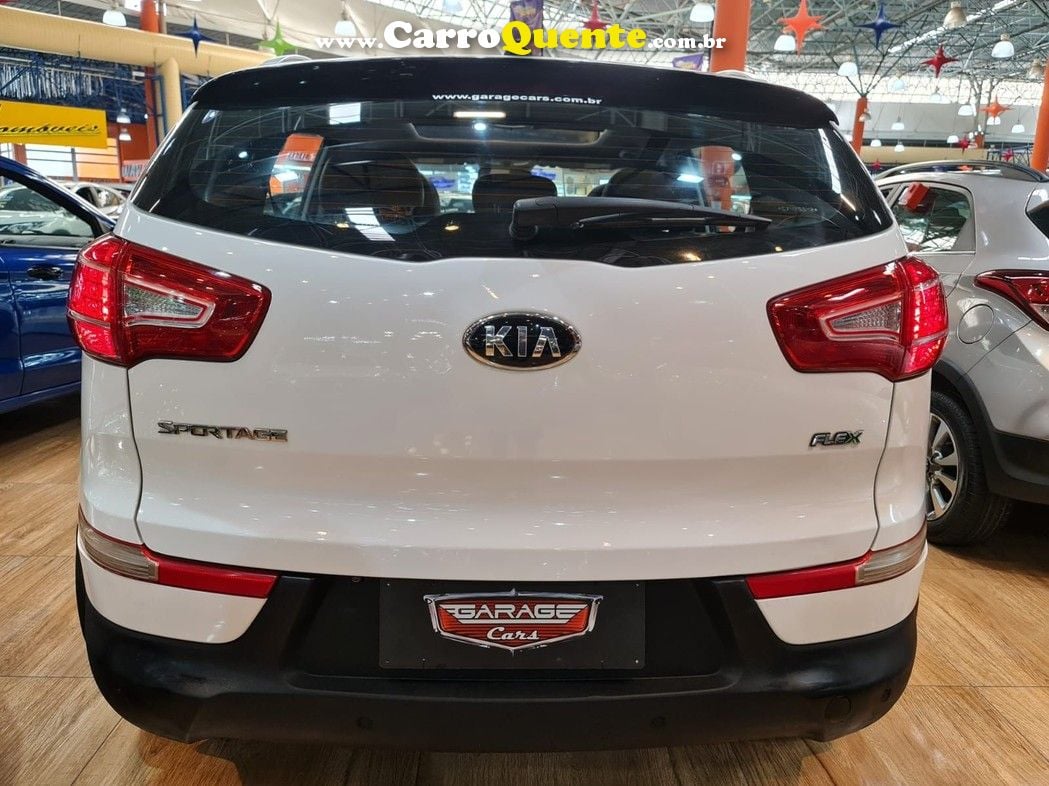 KIA SPORTAGE 2.0 EX 4X2  TETO SOLAR +AR DUAL ZONE - Loja