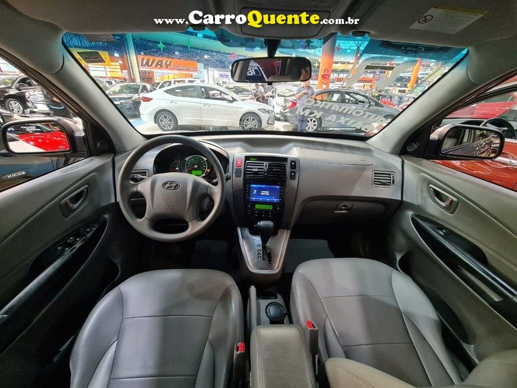 TUCSON 2.0 MPFI GLS 143CV 2WD SÓ 89 MIL KM ! - Loja