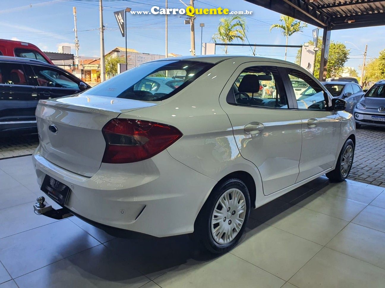 FORD KA 1.5 TIVCT SE SEDAN - Loja