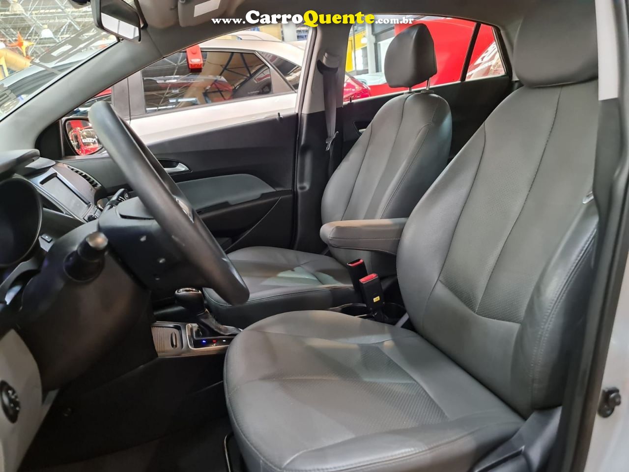 HB20S 1.6 COMFORT PLUS SÓ 62 MIL KM  AUTOMÁTICO ! - Loja