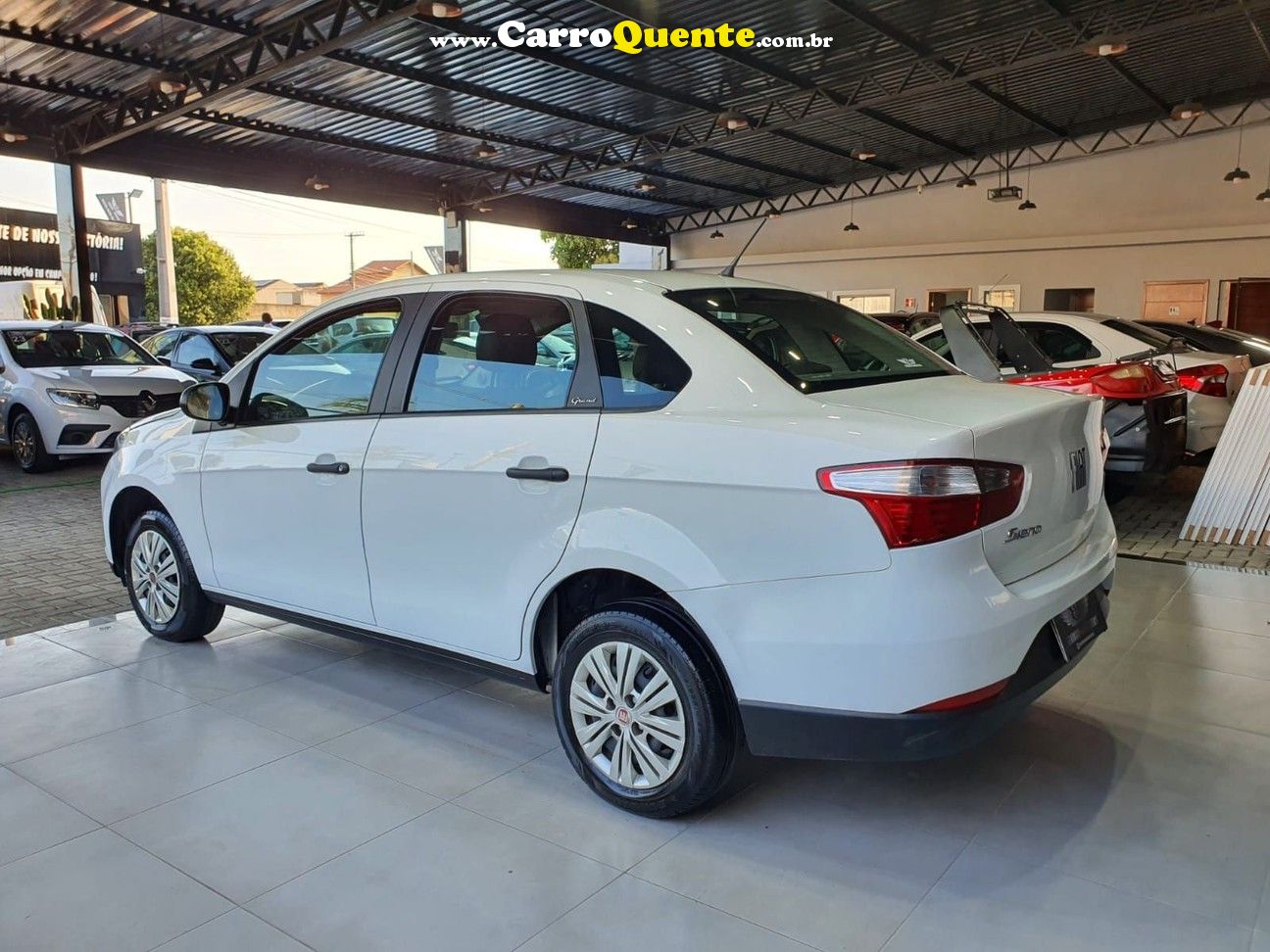 FIAT GRAND SIENA 1.0 EVO ATTRACTIVE - Loja