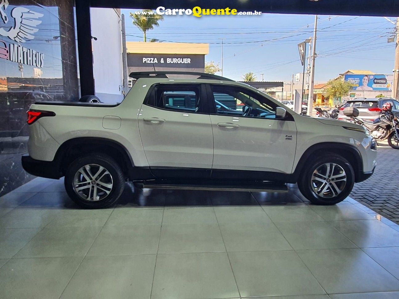 FIAT TORO 2.0 16V TURBO FREEDOM 4WD AT9 - Loja