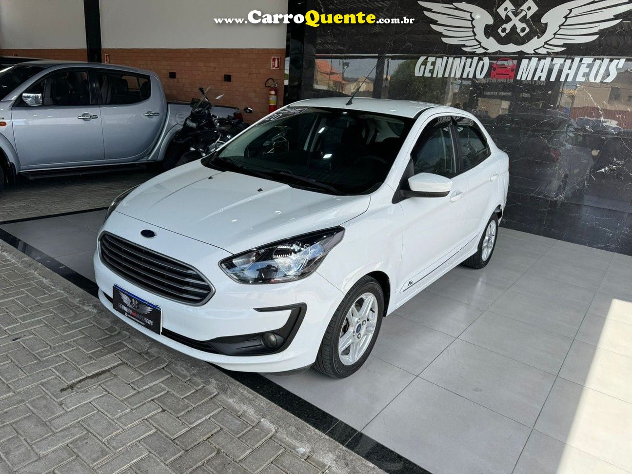 FORD KA 1.5 TIVCT SEL SEDAN - Loja