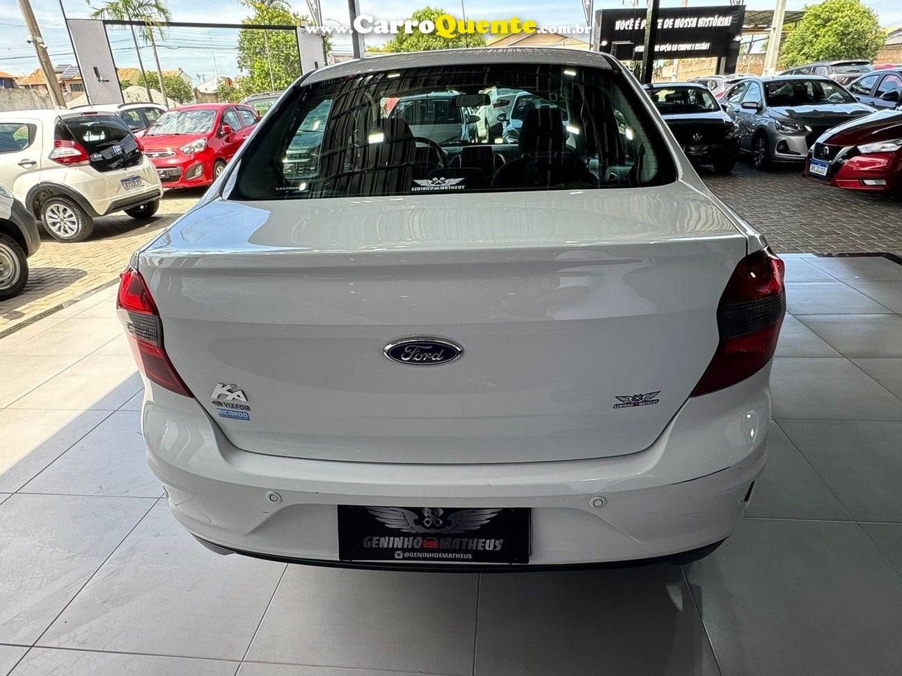 FORD KA 1.5 TIVCT SEL SEDAN - Loja