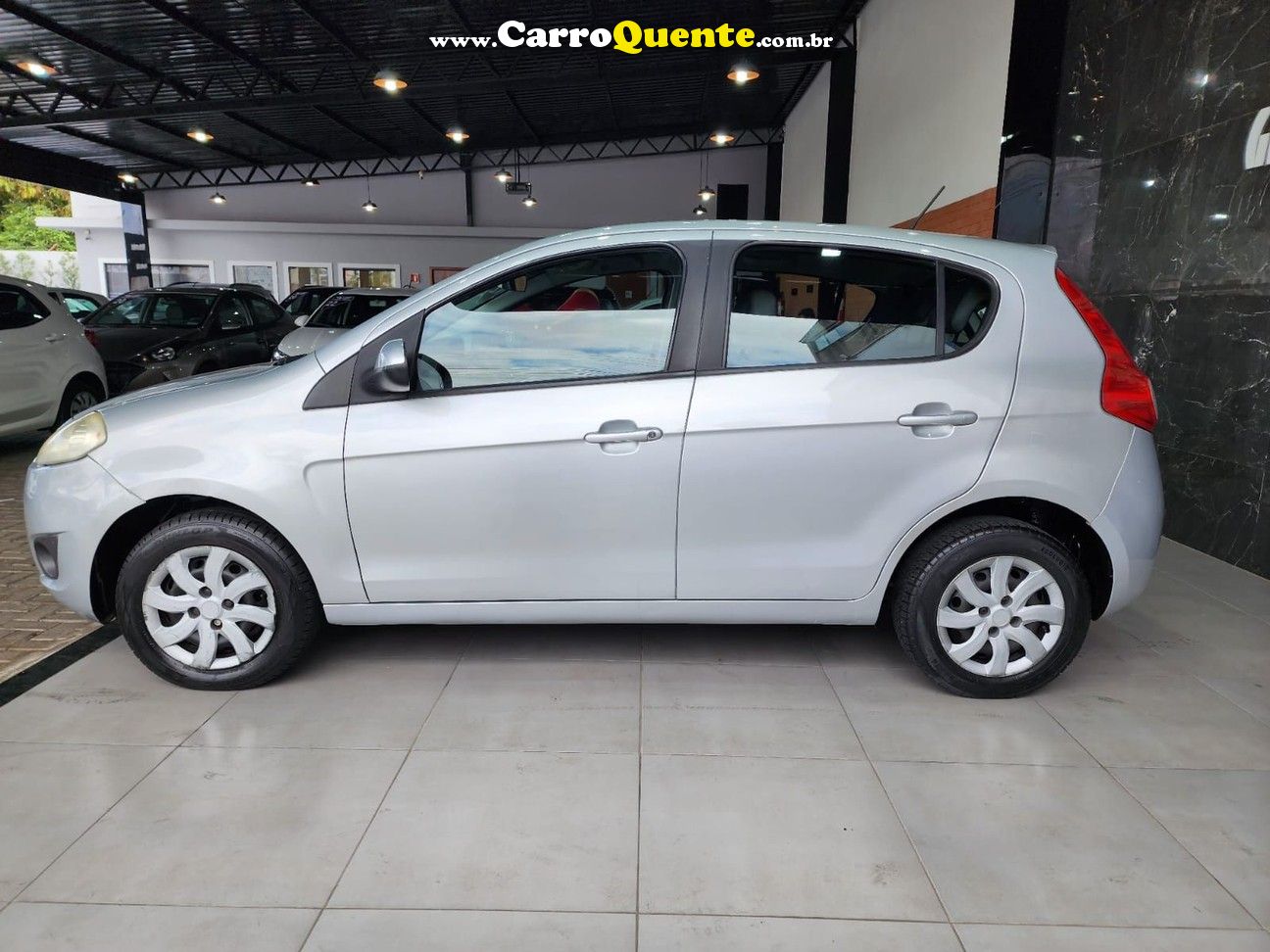 FIAT PALIO 1.0 MPI ATTRACTIVE 8V - Loja