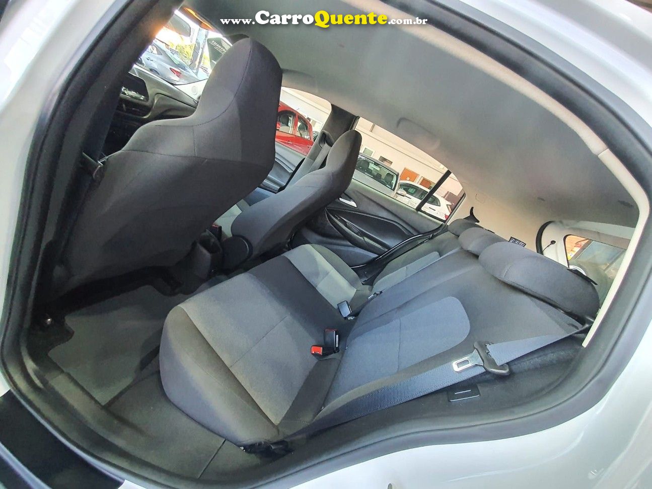 CHEVROLET ONIX 1.0 - Loja