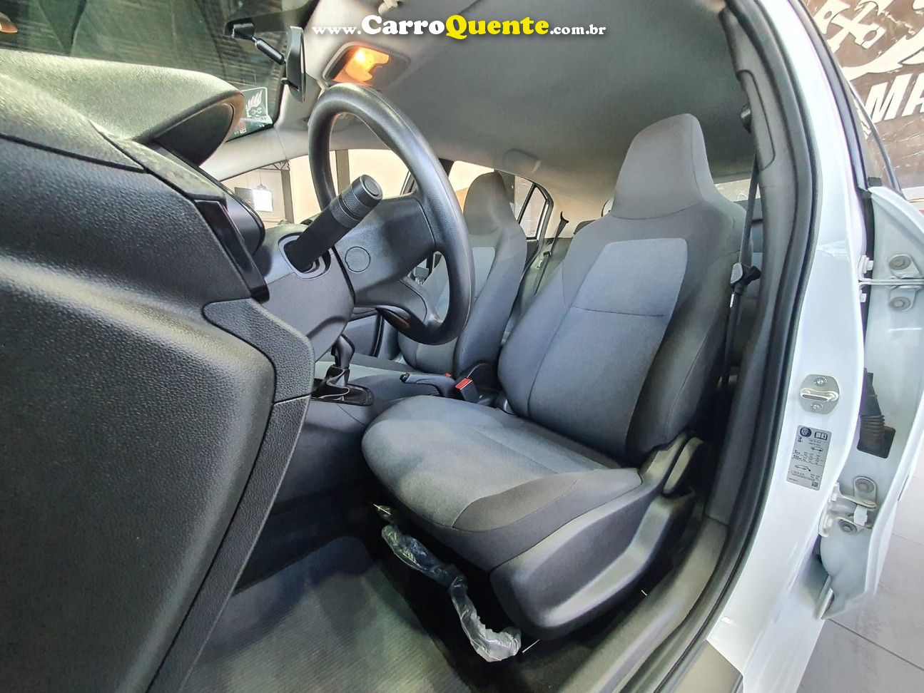 CHEVROLET ONIX 1.0 - Loja