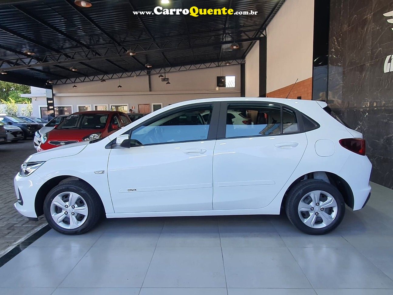 CHEVROLET ONIX 1.0 - Loja