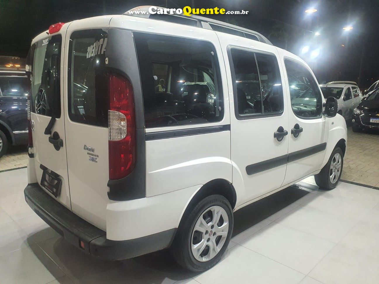 FIAT DOBLO 1.8 MPI ESSENCE 7L 16V - Loja