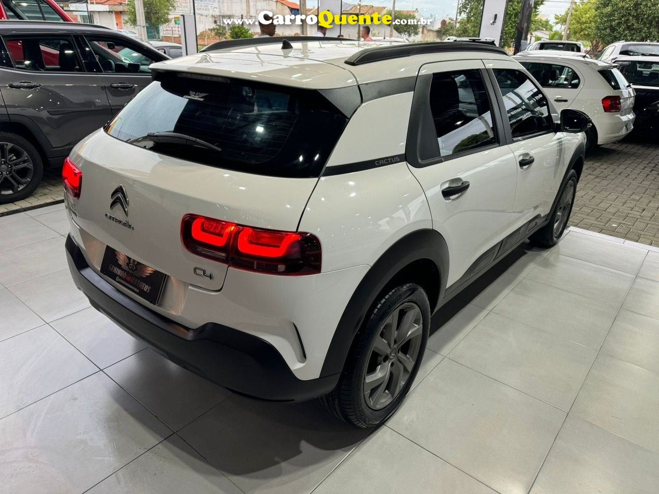 CITROEN C4 CACTUS 1.6 VTI 120 FEEL PACK EAT6 - Loja