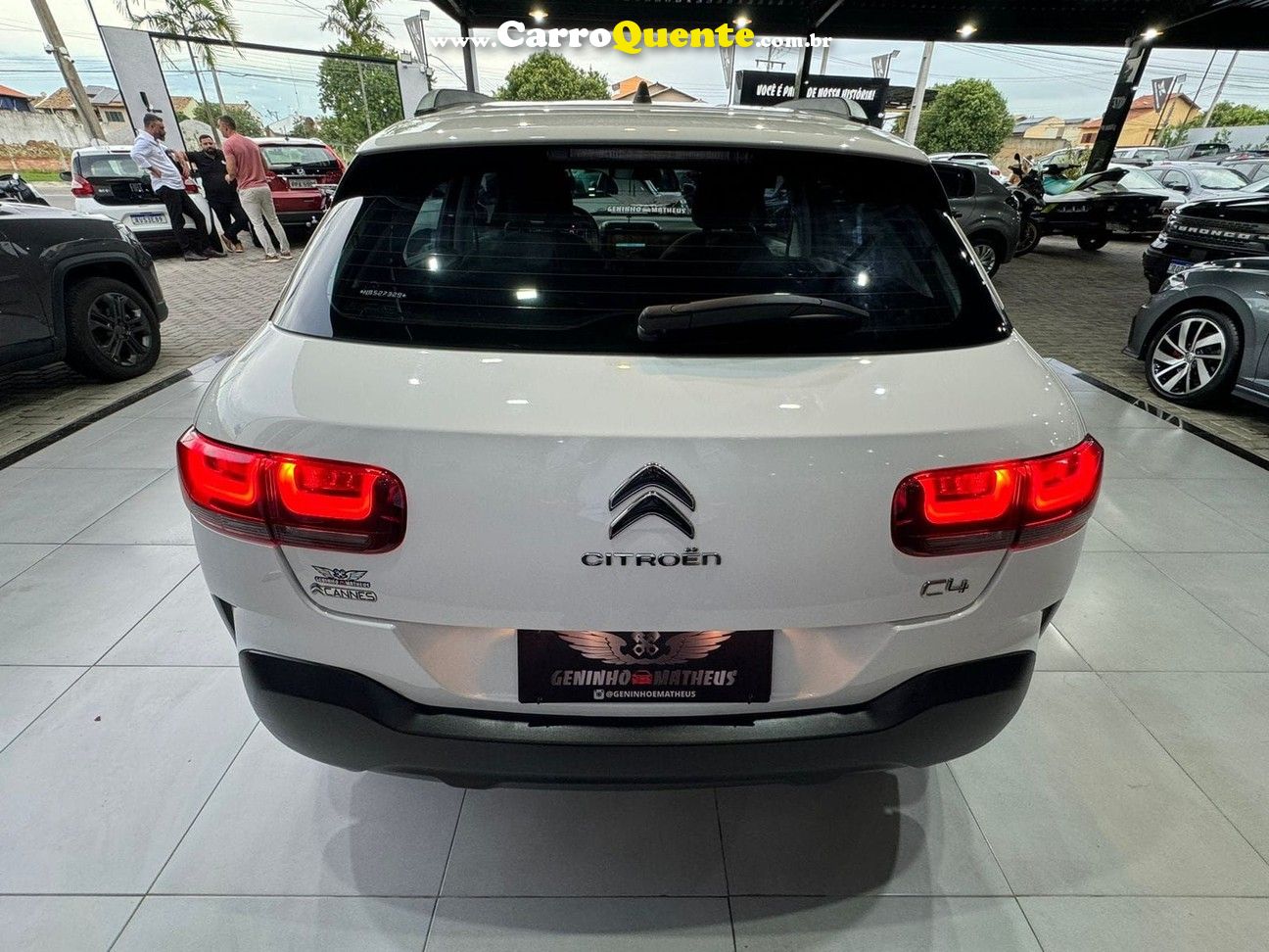 CITROEN C4 CACTUS 1.6 VTI 120 FEEL PACK EAT6 - Loja