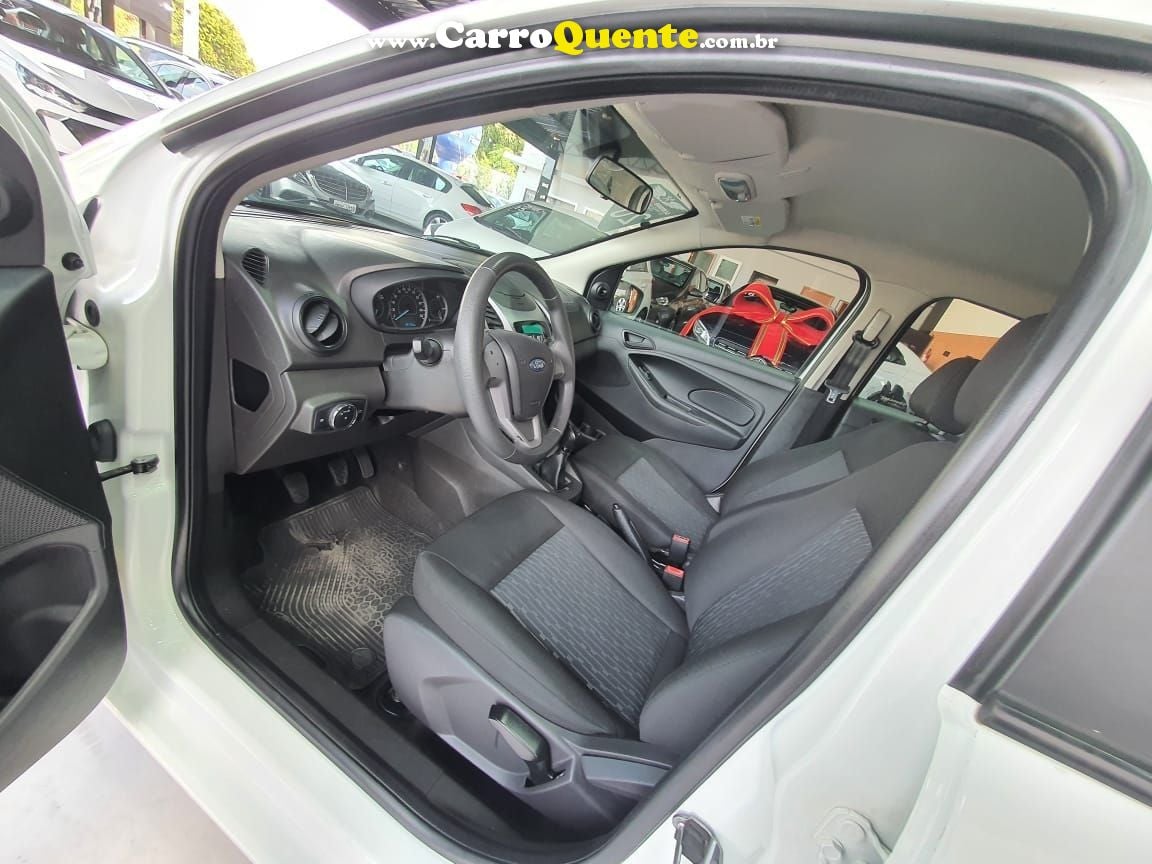 FORD KA 1.5 TIVCT SE SEDAN - Loja