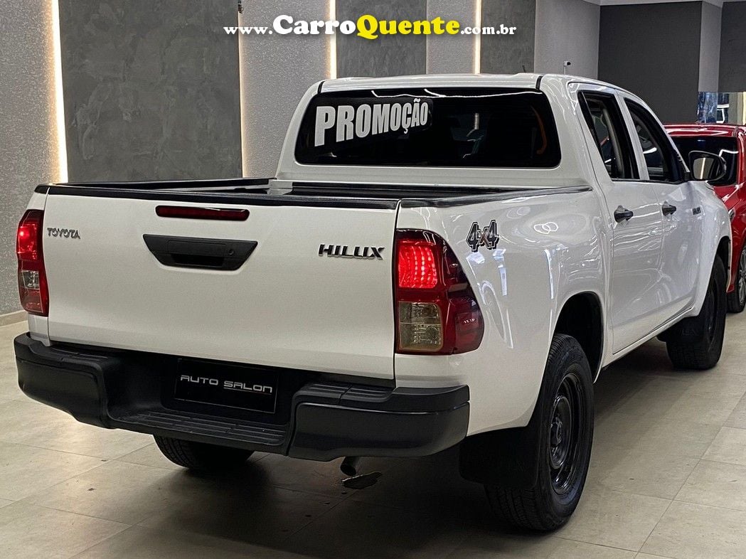 TOYOTA HILUX 2.8 D-4D TURBO CD POWER PACK 4X4 - Loja