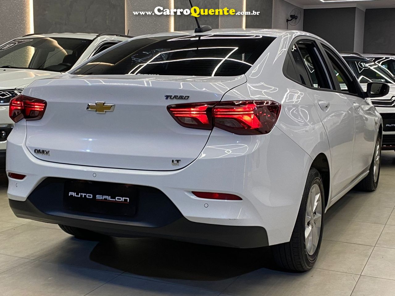 CHEVROLET ONIX 1.0 TURBO PLUS LT - Loja