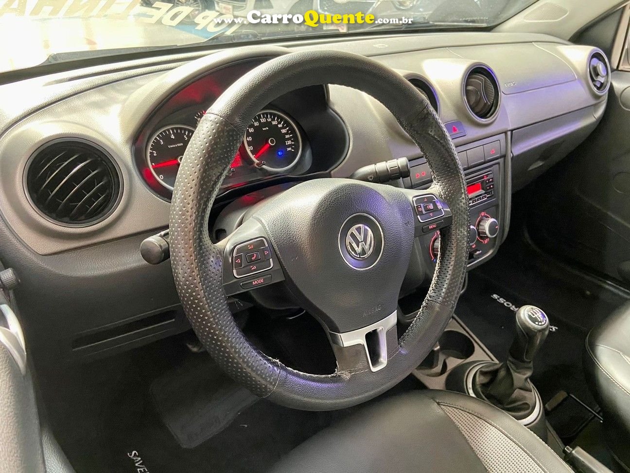 VOLKSWAGEN SAVEIRO 1.6 CROSS CE 8V - Loja