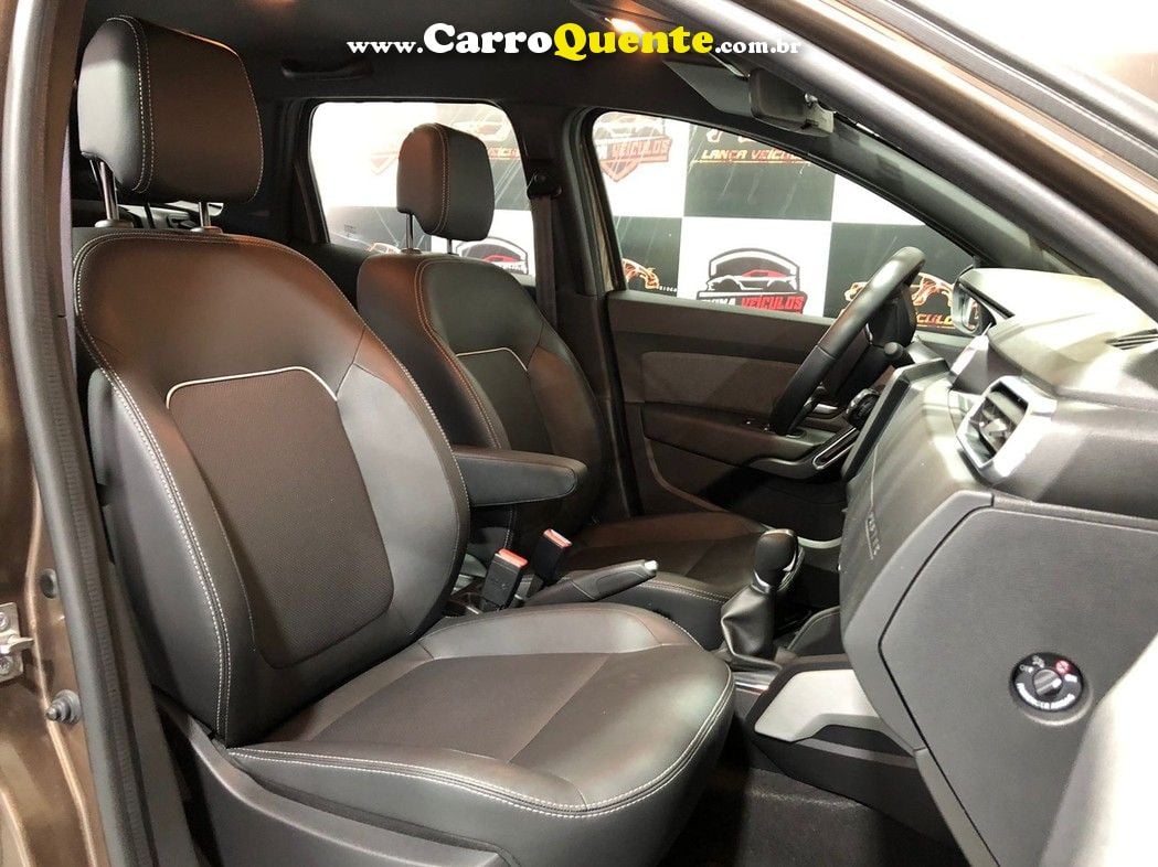 RENAULT DUSTER 1.3 TCE ICONIC - Loja