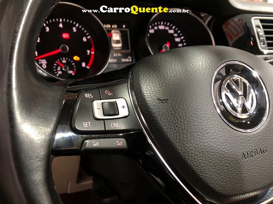 VOLKSWAGEN JETTA 2.0 TSI HIGHLINE 211CV - Loja