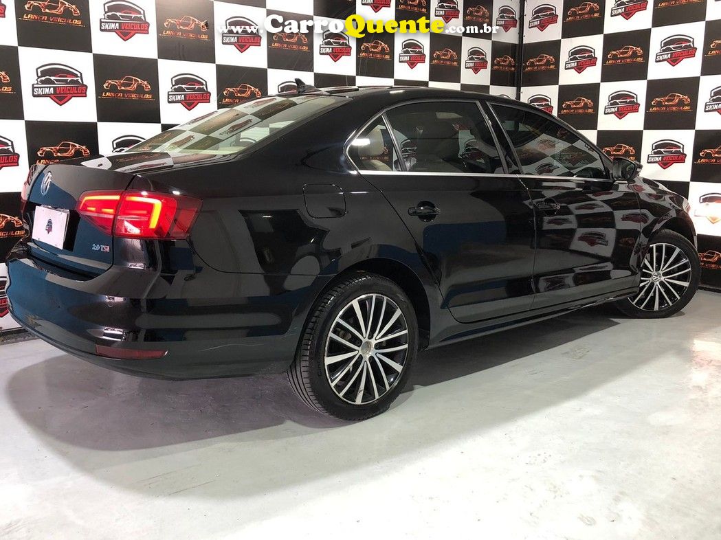 VOLKSWAGEN JETTA 2.0 TSI HIGHLINE 211CV - Loja