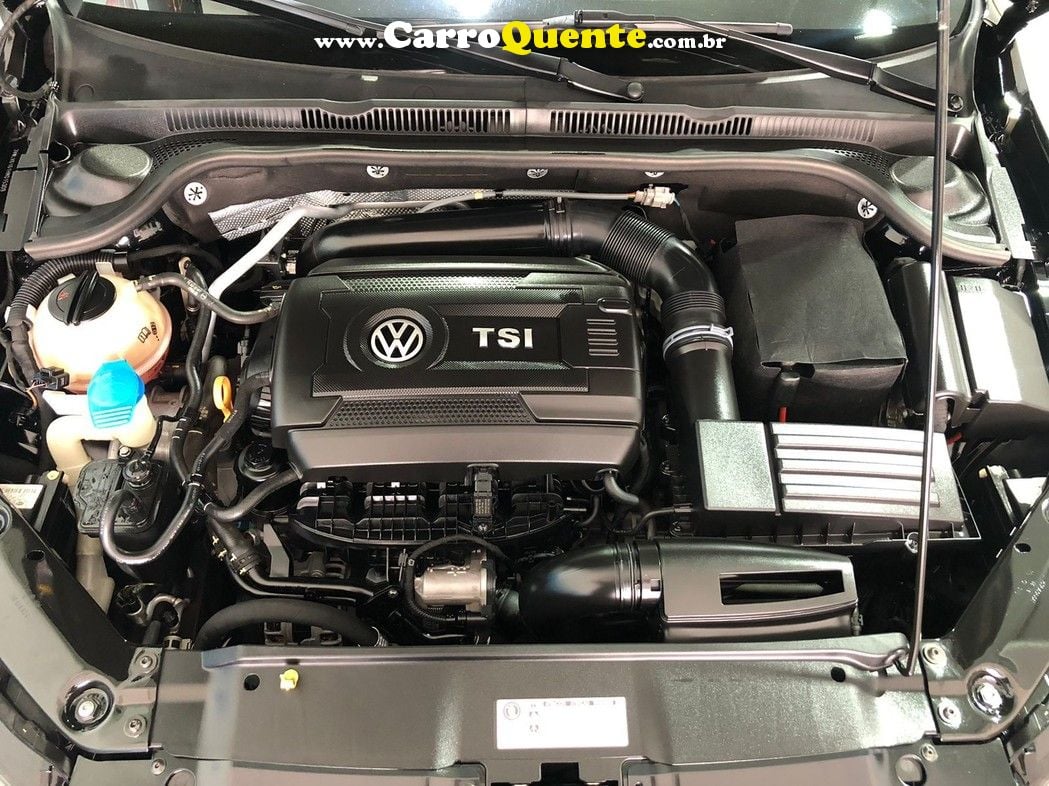 VOLKSWAGEN JETTA 2.0 TSI HIGHLINE 211CV - Loja