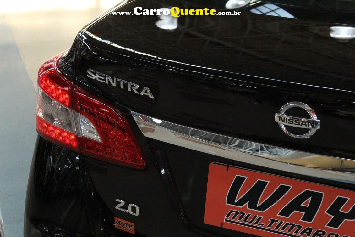 NISSAN SENTRA 2.0 S 16V - Loja