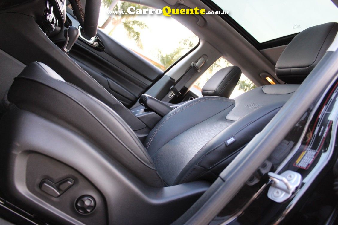 JEEP COMPASS 1.3 T270 TURBO LIMITED AT6 - Loja