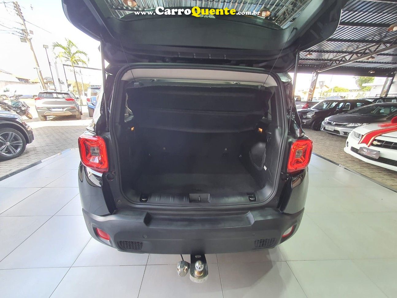 JEEP RENEGADE 1.8 16V LONGITUDE - Loja