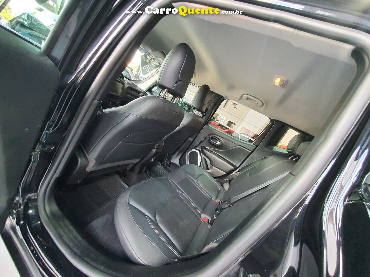 JEEP RENEGADE 1.8 16V LONGITUDE - Loja