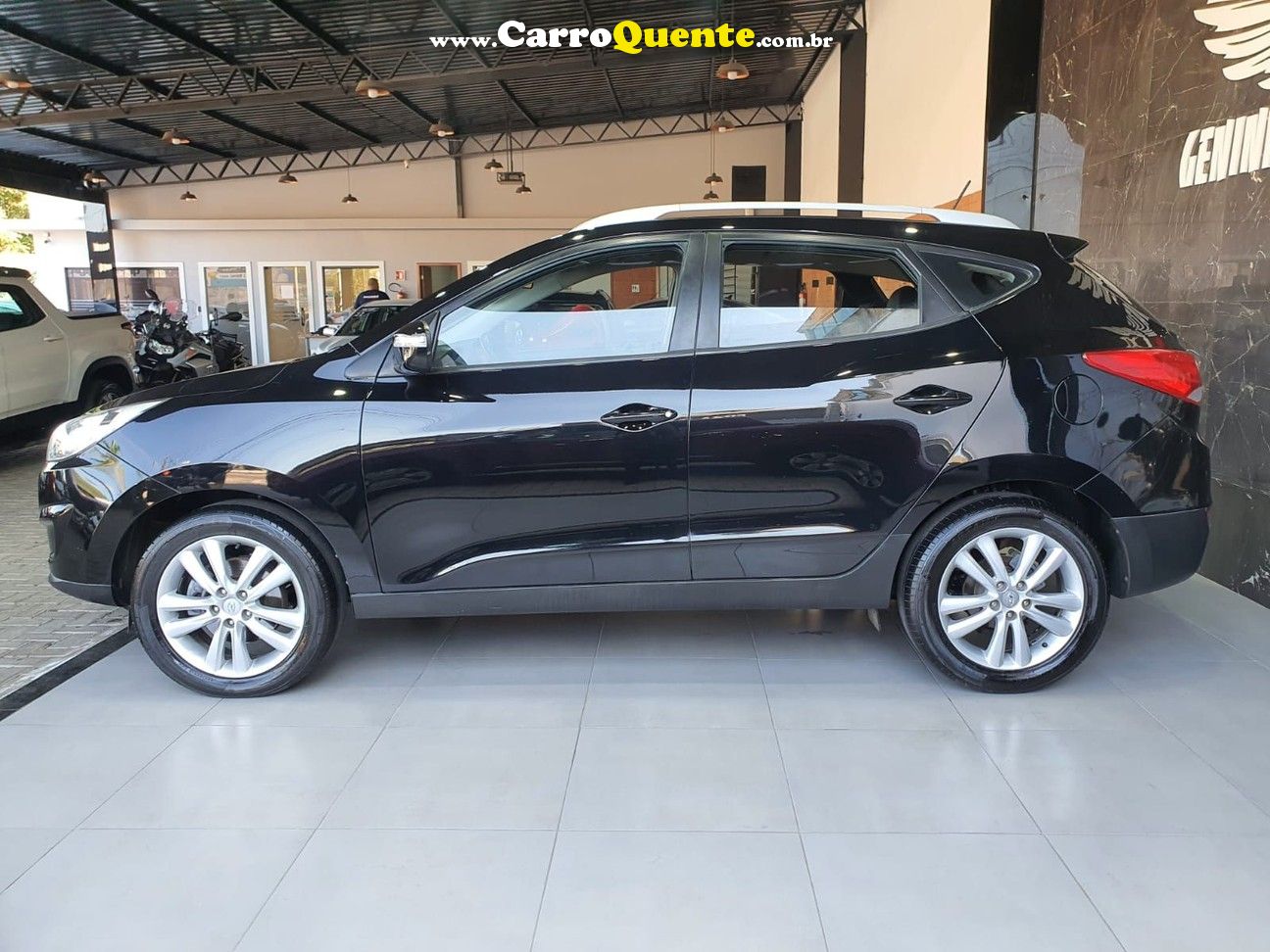 HYUNDAI IX35 2.0 MPI 4X2 16V - Loja