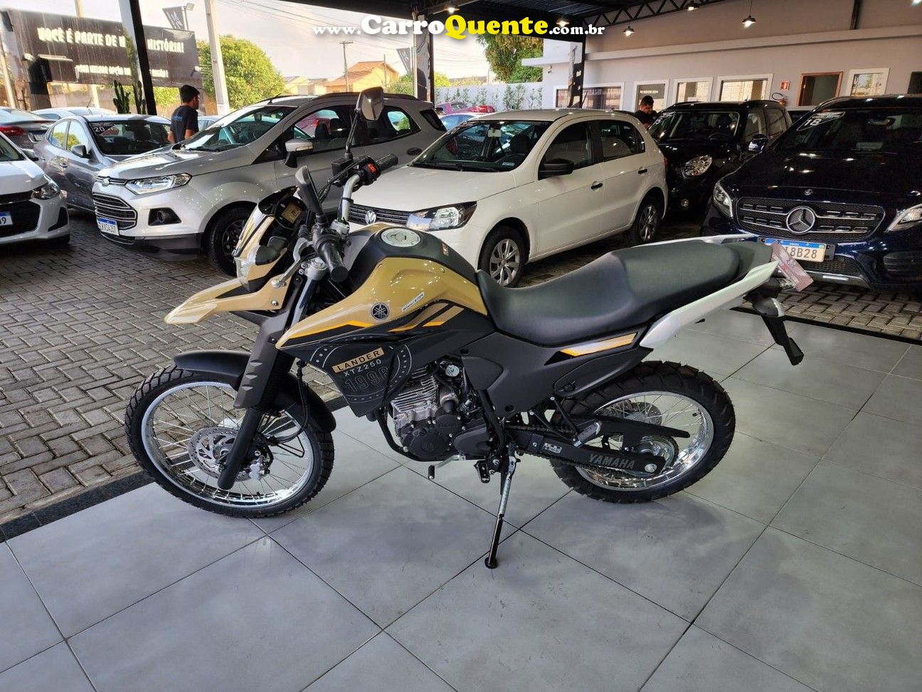 YAMAHA FAZER 250 BLUEFLEX  - Loja