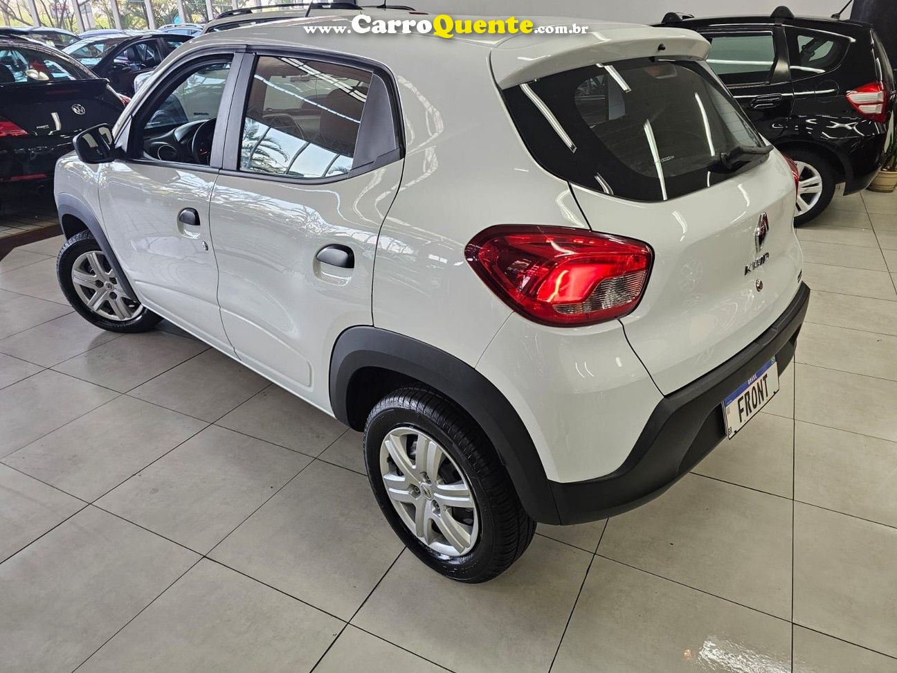 RENAULT KWID 1.0 12V SCE ZEN - Loja