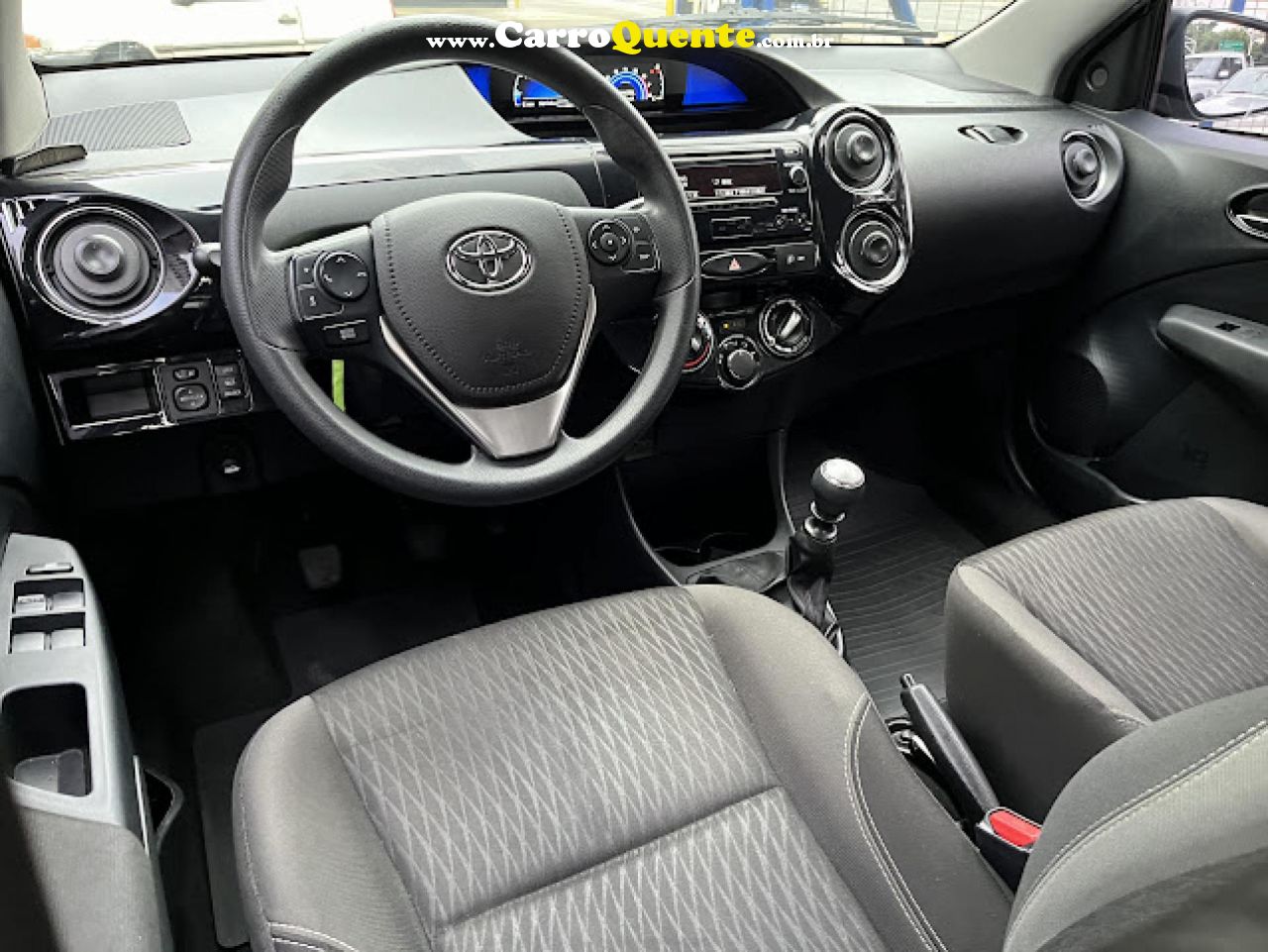 TOYOTA   ETIOS XS 1.5 FLEX 16V 5P MEC.   PRETO 2018 1.3 FLEX - Loja